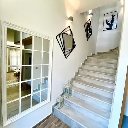 Residenza Rithymna Centro With A Private Roof Terrace And Hot Tub *